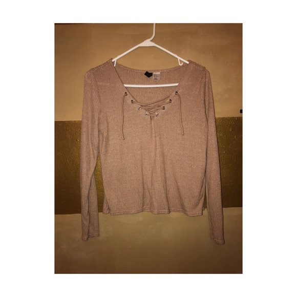 Long sleeve shirts - Picture 1 of 4